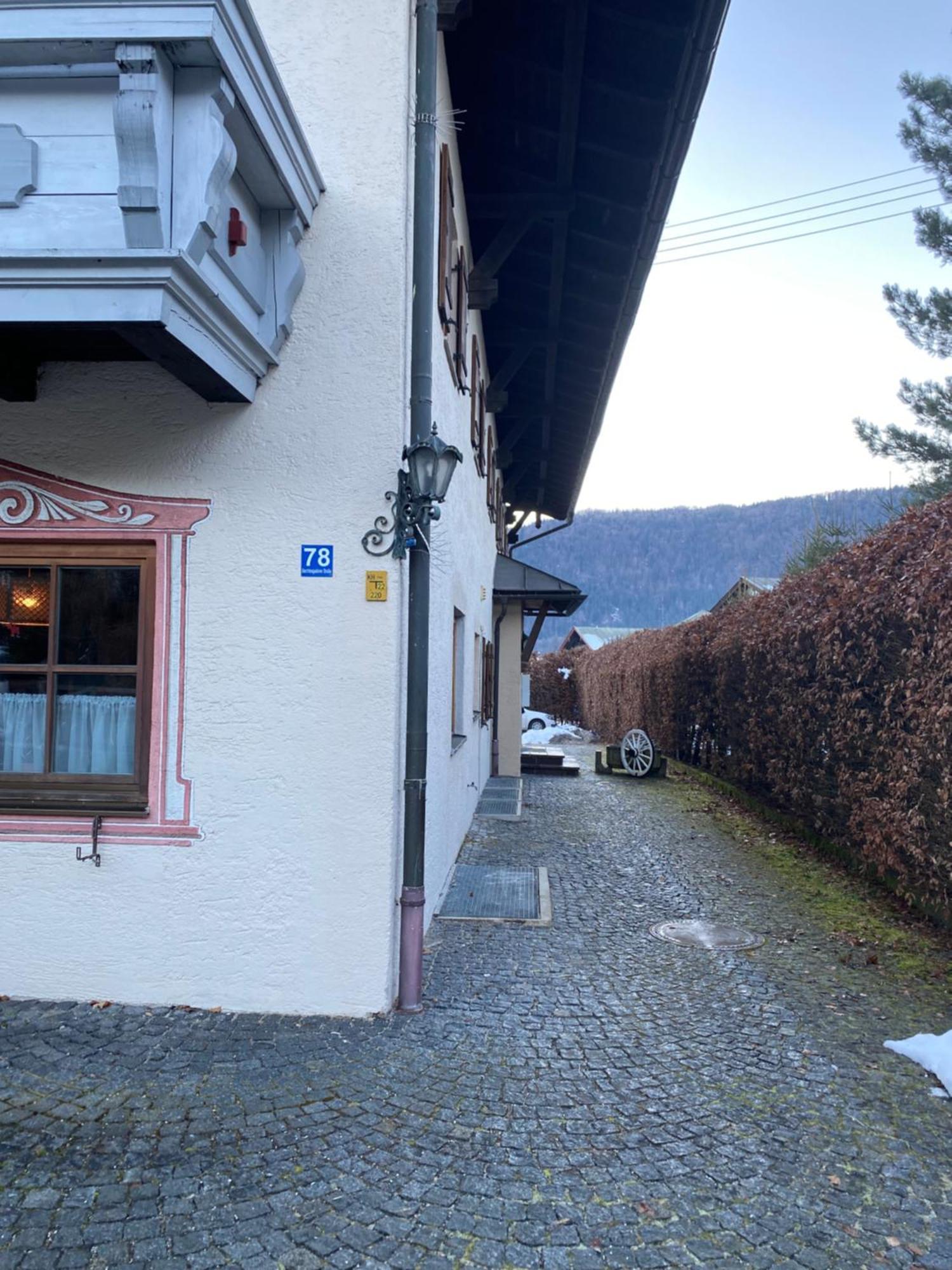 Neues Ruhiges Apartment, Bergblick, Stellplatz Bischofswiesen Extérieur photo